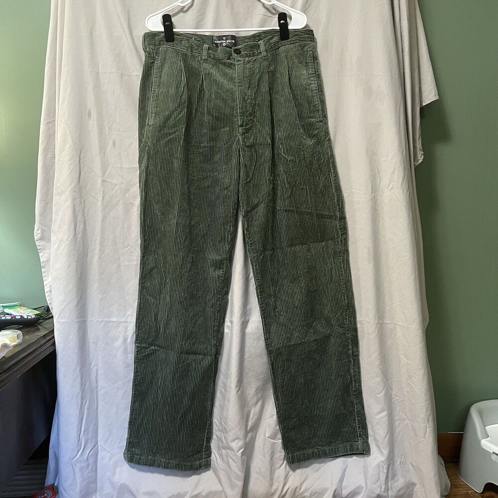 Houston White Men’s Green Corduroy Pleated Front Pants Relaxed Straight 36W
